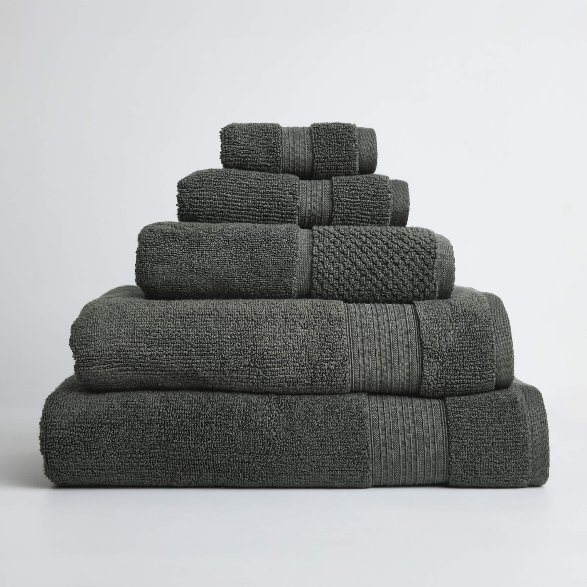 Royal Doulton Harlow towel set stacked in Charcoal